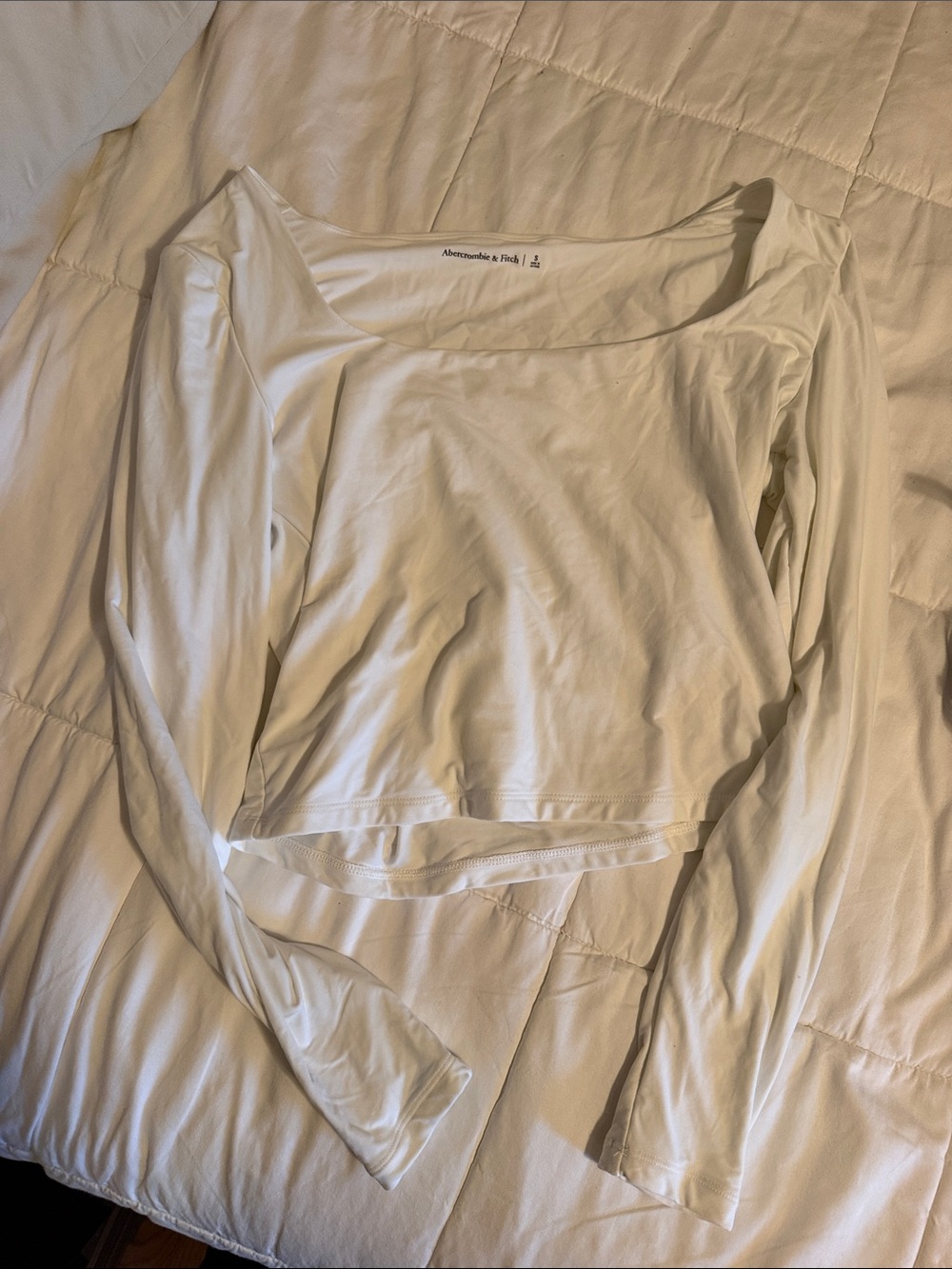 Abercrombie & Fitch White Long-Sleeve Bandeau Crop Top